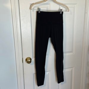Lululemon cropped leggings high-rise size 4 in black